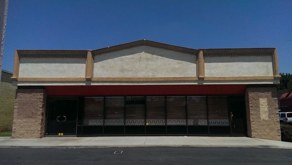 575 W Chapman Ave, Anaheim, CA 92802